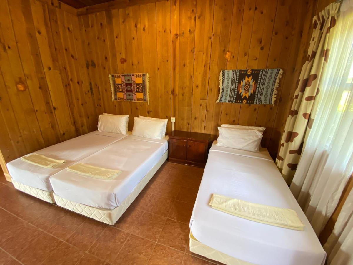 Eagle Ranch Resort Port Dickson Esterno foto