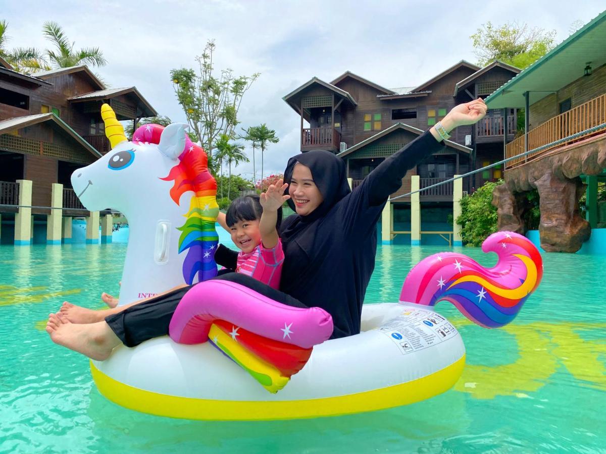 Eagle Ranch Resort Port Dickson Esterno foto