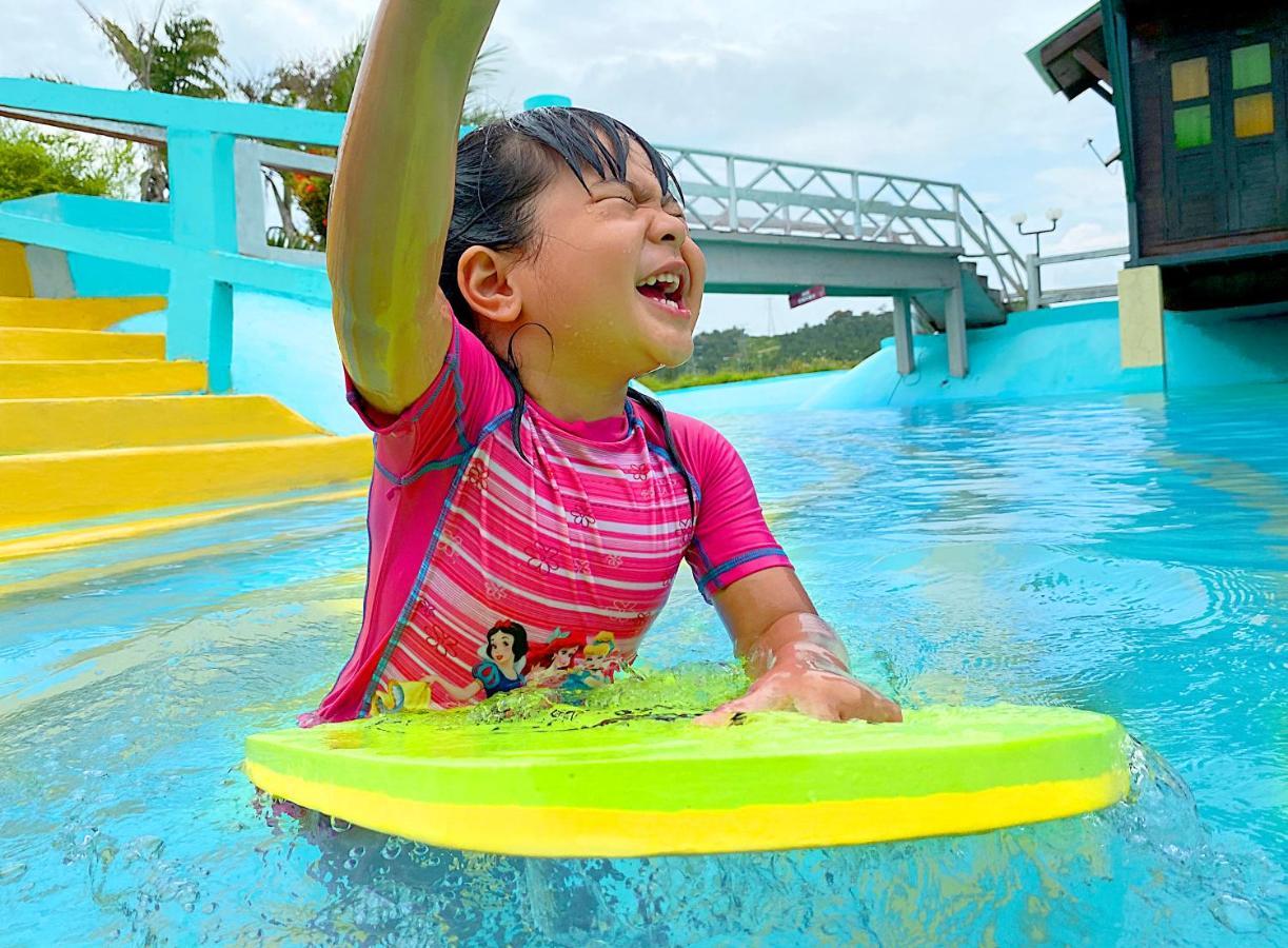 Eagle Ranch Resort Port Dickson Esterno foto